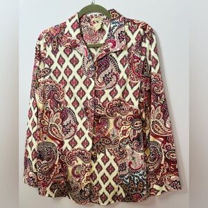 Chico's Cream and White Button Down Shirt with Notched Collar